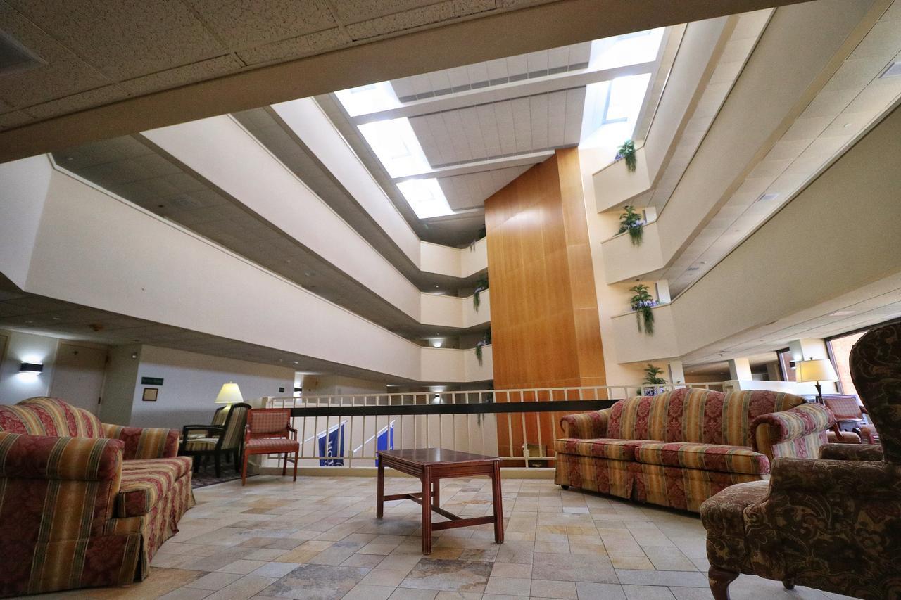 Hotel Mead Resorts & Conventions Center Wisconsin Rapids Exterior foto